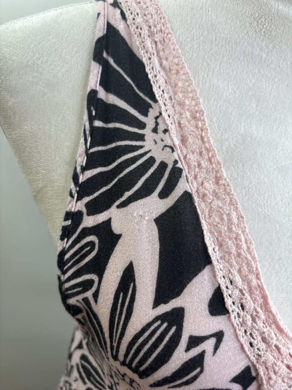 Free People Tiers For You Floral Printed Maxi Dress Pink & Black Size XS - Picture 8 of 10